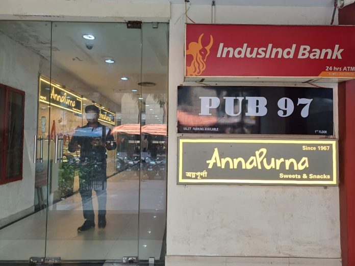 shops available for rent