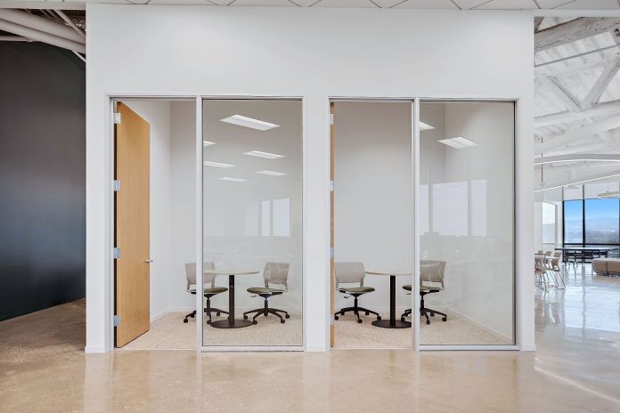 office furniture supplier 